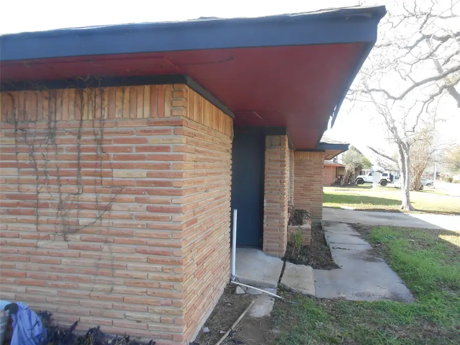 2711 S Knotty Oaks Trl Key, Houston, TX 77045 - Image #3