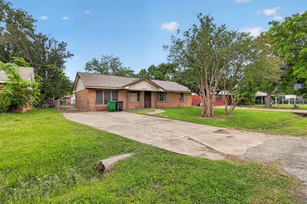 813 Dunham Drive, Houston, TX 77076