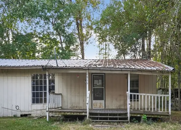 4939 Rash Lane, Orange, TX 77632