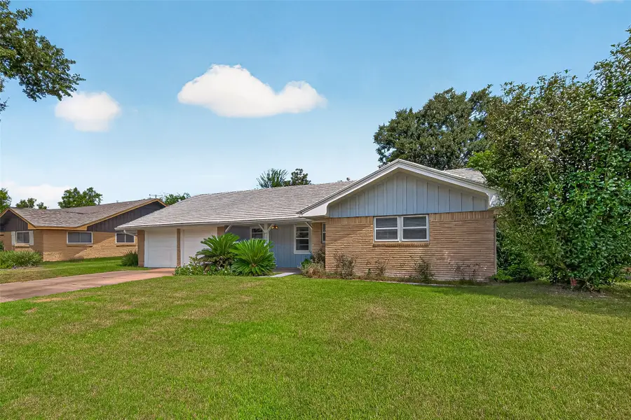 10418 Hazelhurst Drive, Houston, TX 77043 - #3