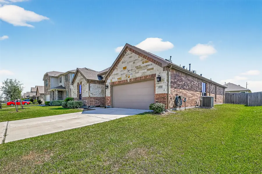 5724 Texas Sage Drive, Rosenberg, TX 77469 - Image #2