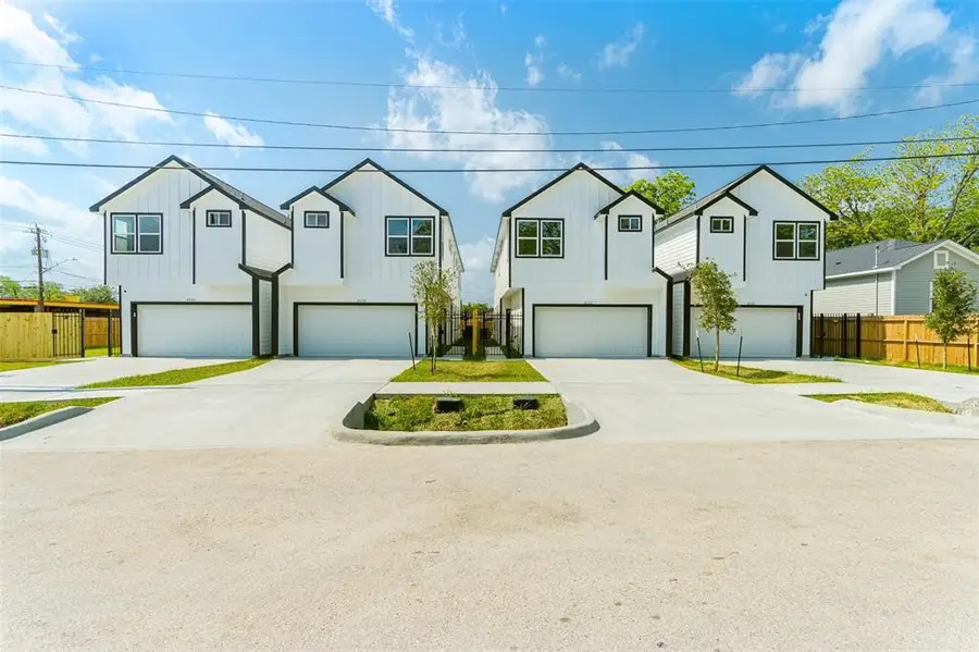 4126 Dorchester Street, Houston, TX 77016 - Image #2
