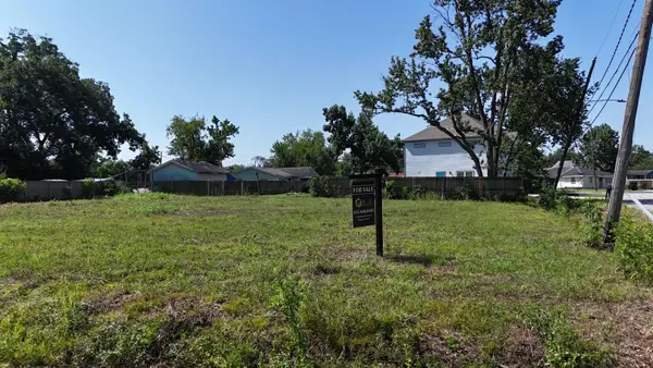 2441 Garapan Street, Houston, TX 77091