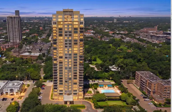 1100 Uptown Park Boulevard #192, Houston, TX 77056
