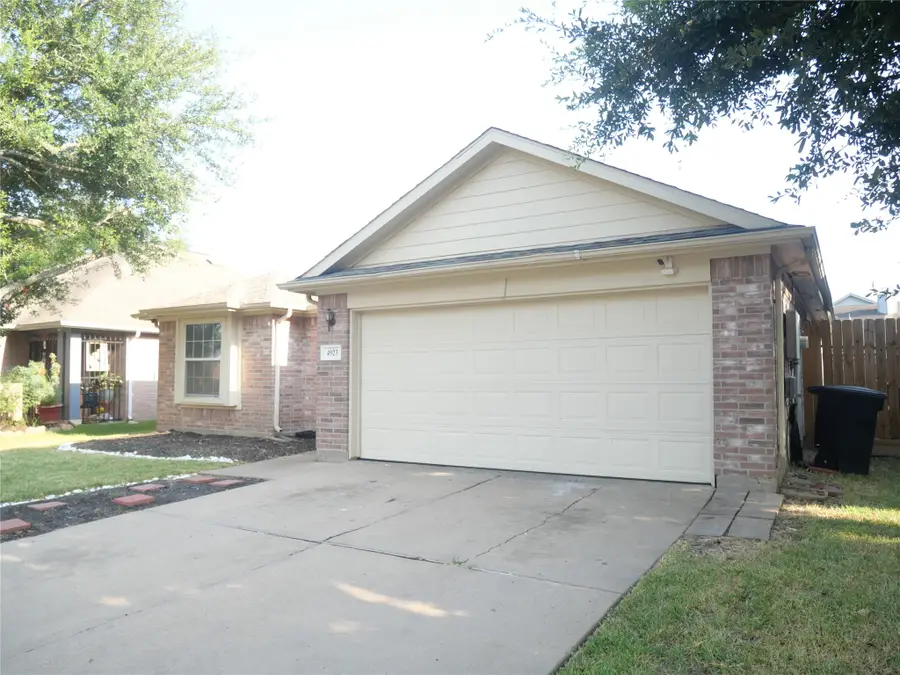 4923 Callery Creek Drive, Houston, TX 77053 - #3