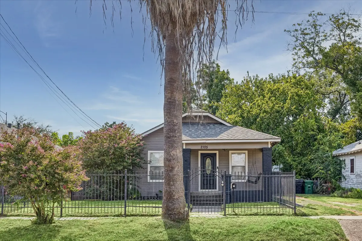 2105 Lawrence Street, Houston, TX 77008 - #1