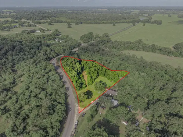 40562 & 40614 Garrett Road, Brookshire, TX 77423