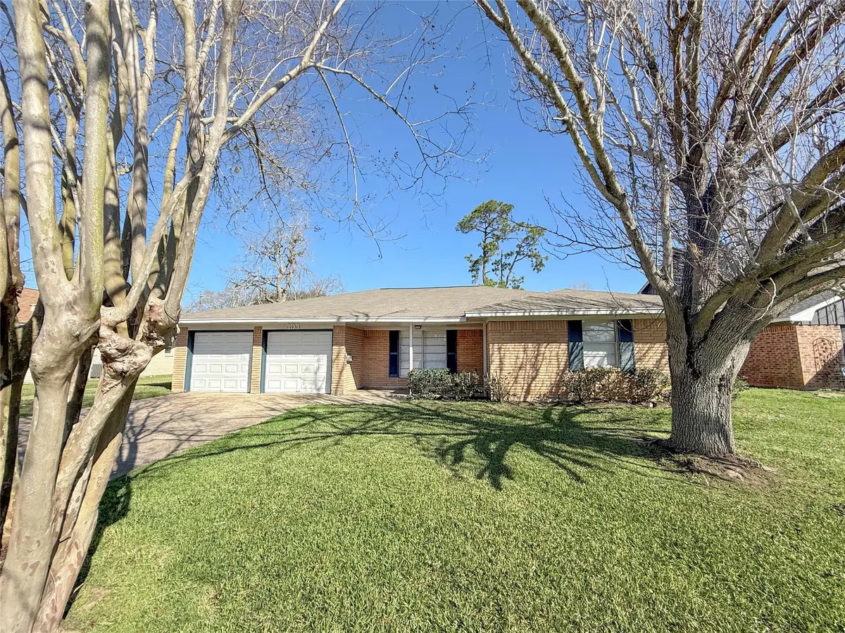 303 Ligustrum Street, Lake Jackson, TX 77566 - #1