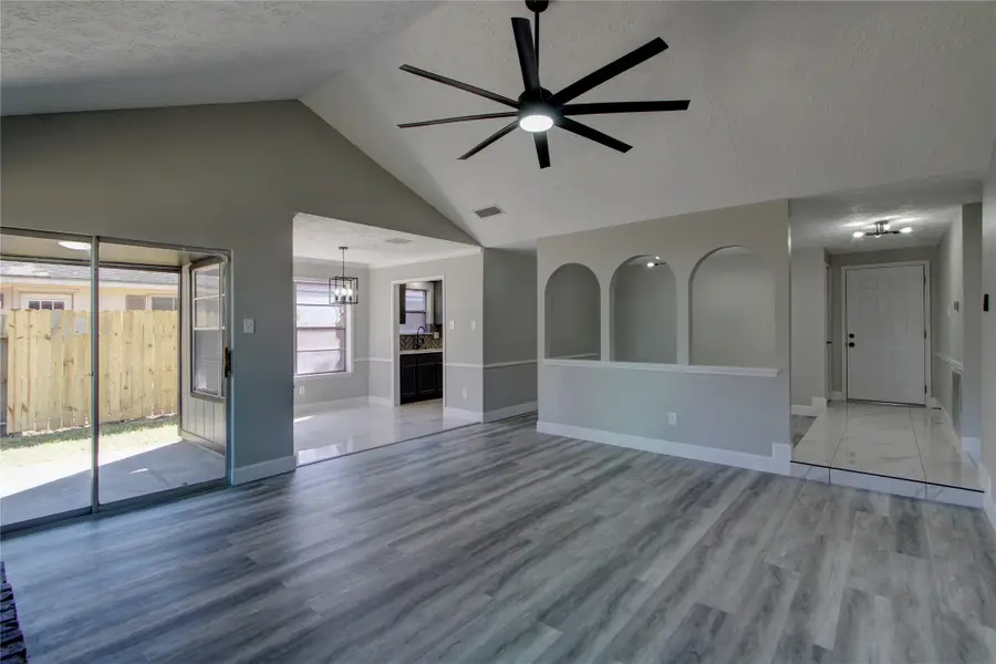 6830 Desert Rose Lane, Houston, TX 77086 - Image #3