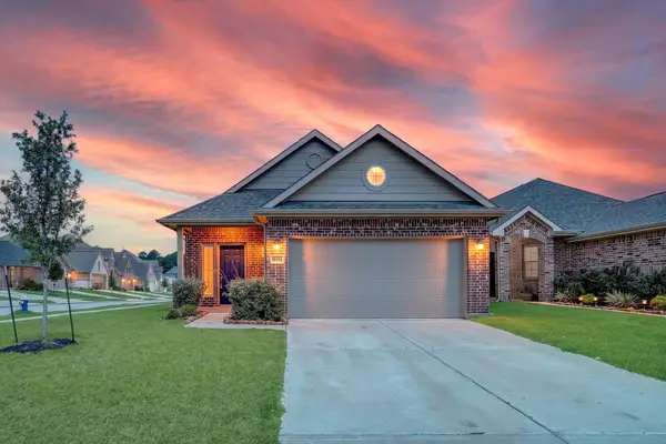 10434 Rochester Hills Lane, Tomball, TX 77375