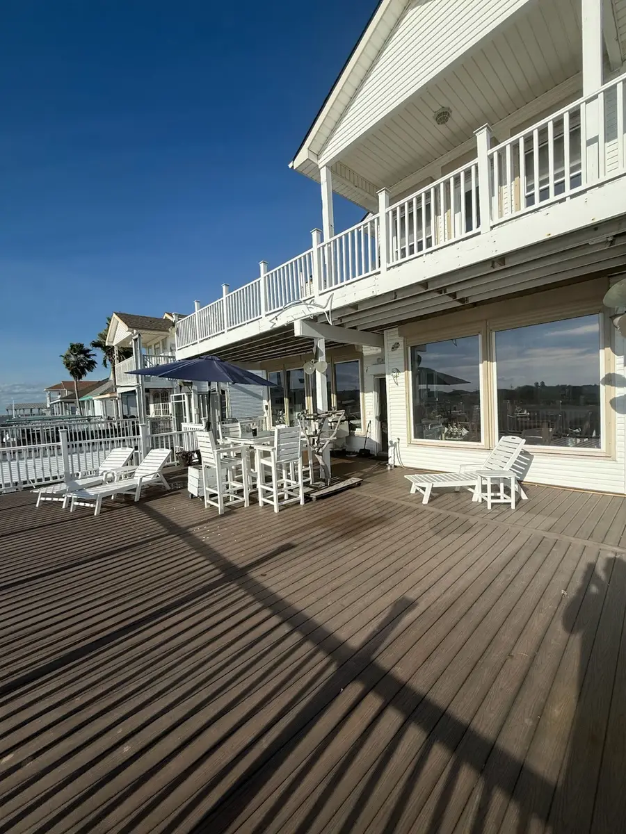 431 Hana Drive, Tiki Island, TX 77554 - #3