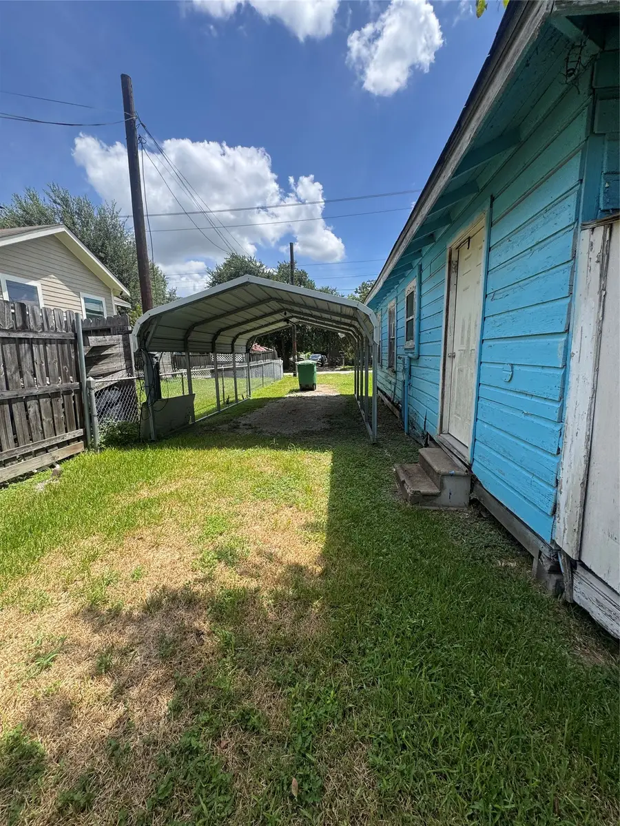 4211 Castor Street, Houston, TX 77022 - #3