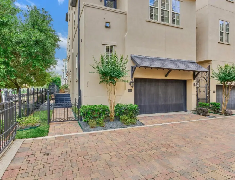 1340 W 25th Street, Houston, TX 77008 - #2