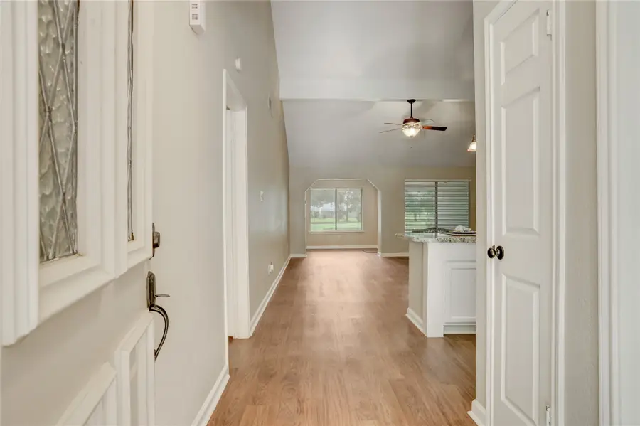 686 W Country Grove Circle, Pearland, TX 77584 - #3