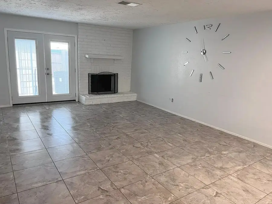 6439 S Briar Bayou Drive, Houston, TX 77072 - #3