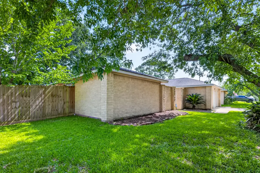 17742 Fife Lane, Webster, TX 77598 - #2