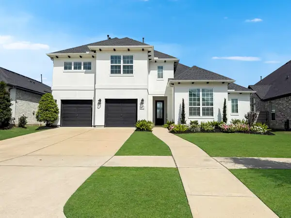 2131 Berry Trace Court, Manvel, TX 77578