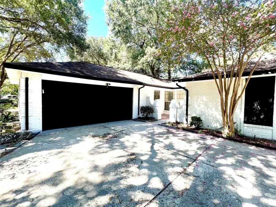 2719 Tinechester Drive, Houston, TX 77339 - Image #2