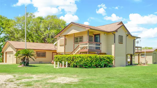 5216-4 County Road 469, Brazoria, TX 77422
