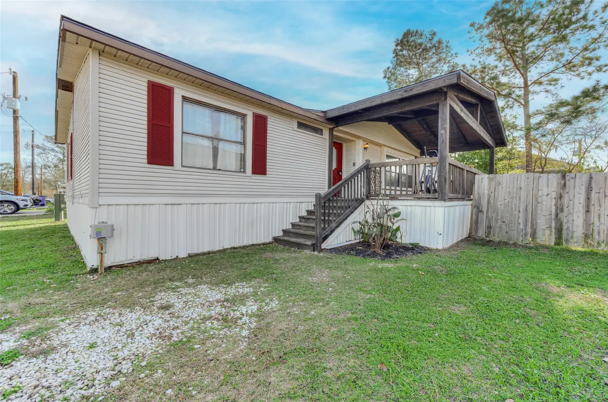 16907 W Ivanhoe, Montgomery, TX 77316 - Image #1