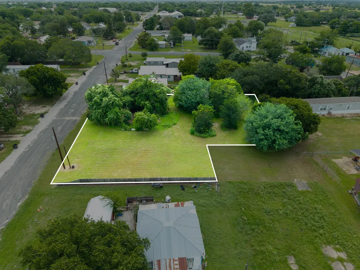 712 South Street, Schulenburg, TX 78956 - #1