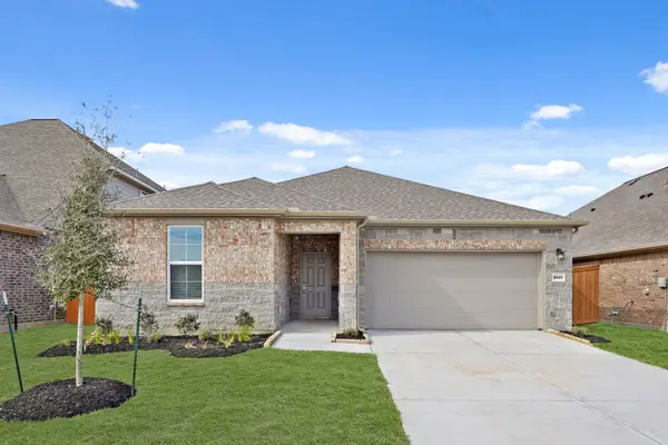2601 Village Azalea Drive, Texas City, TX 77568
