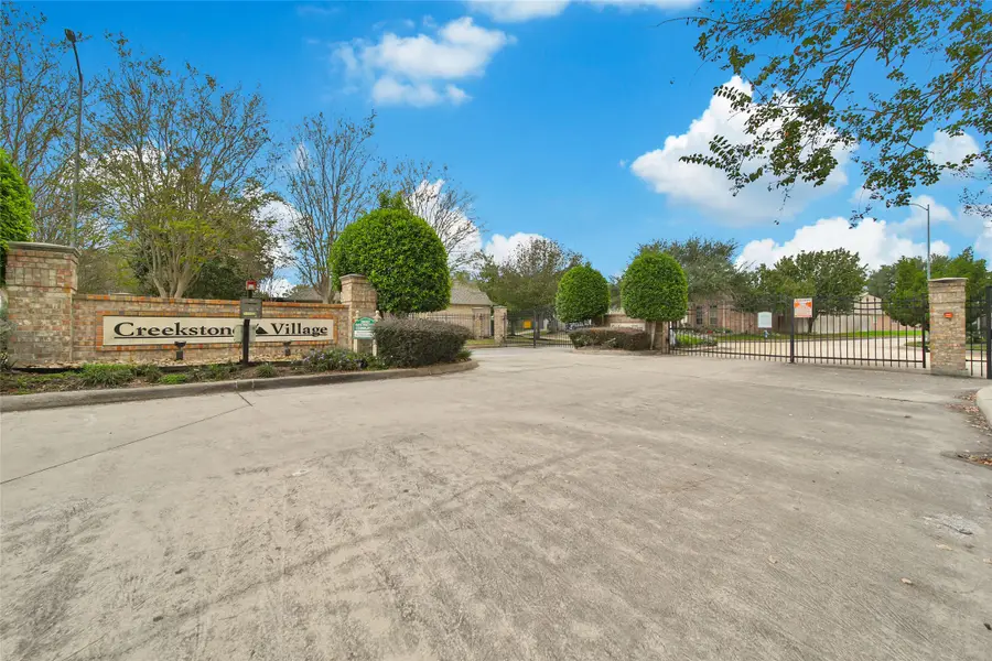 11014 Creekline Meadow Court, Cypress, TX 77429 - Image #2
