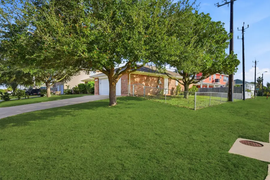 12919 Concho, Galveston, TX 77554 - Image #3