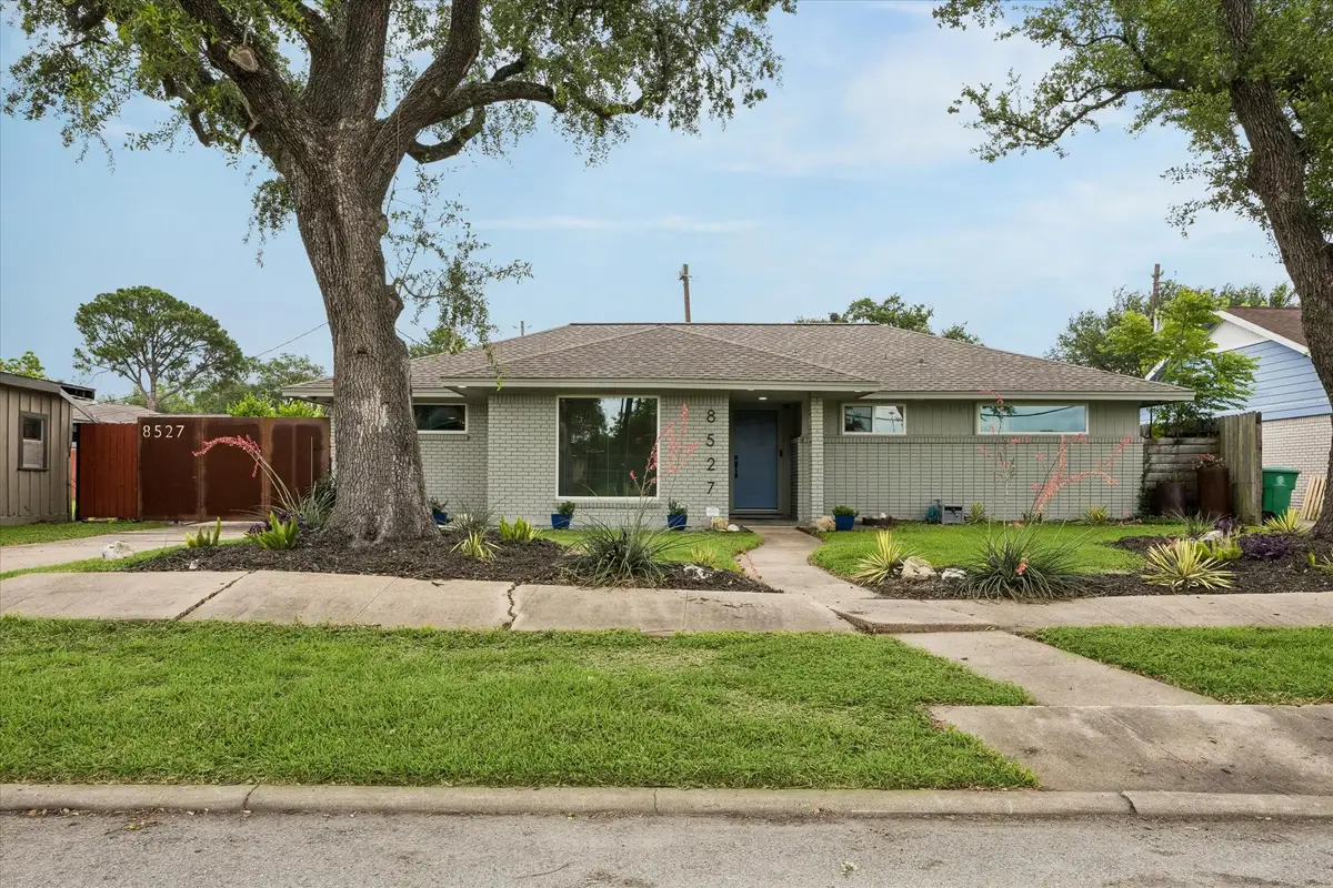 8527 Glenloch Drive, Houston, TX 77061 - #1