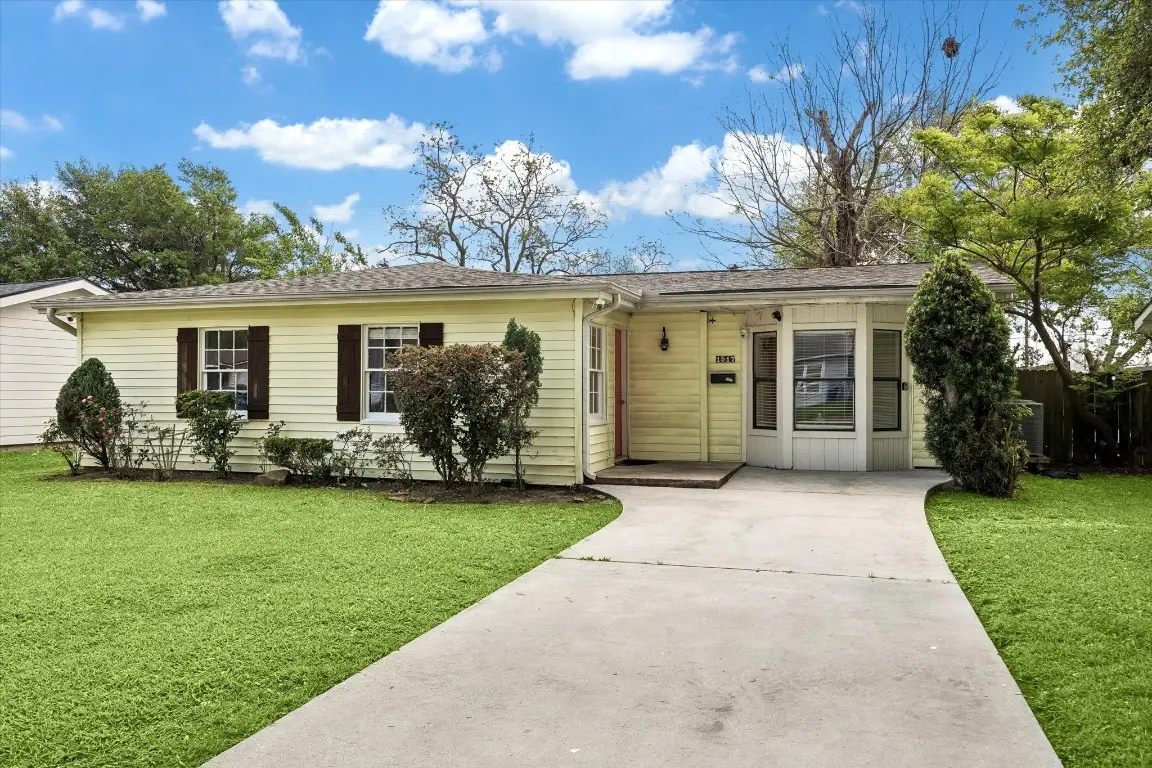 1517 Wayside Drive, Texas City, TX 77590 - #1