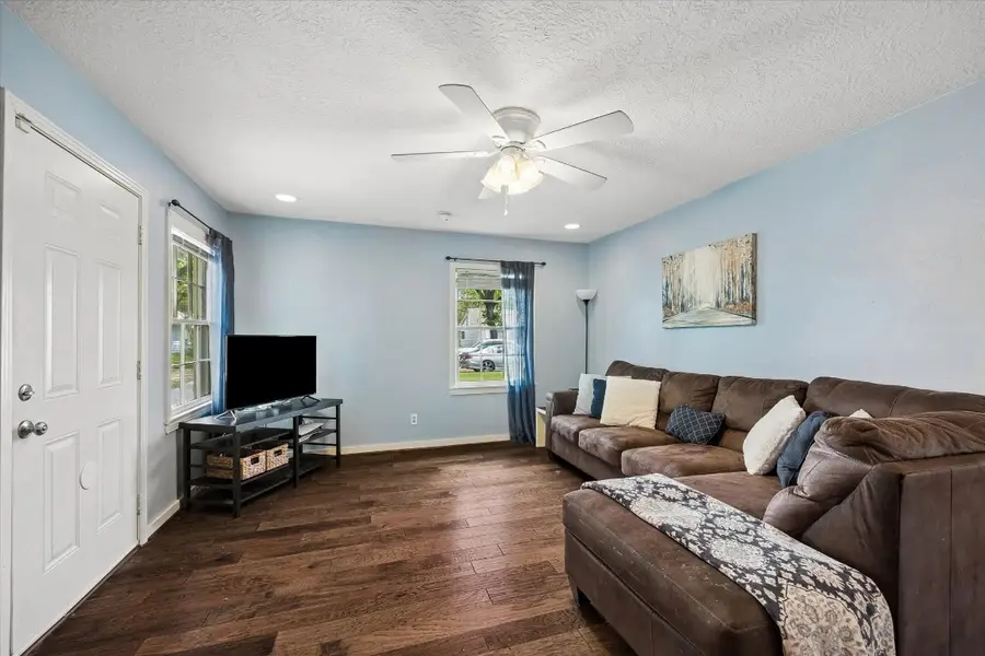 1517 Wayside Drive, Texas City, TX 77590 - #3