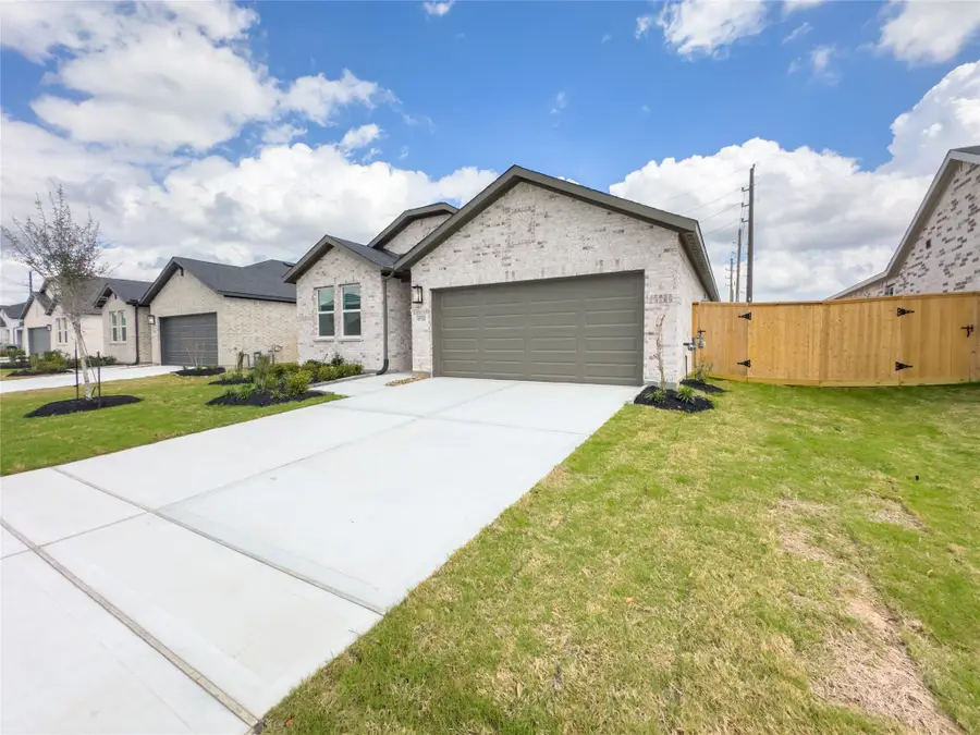 9726 Westminster Manor Dr, Cypress, TX 77433 - #3