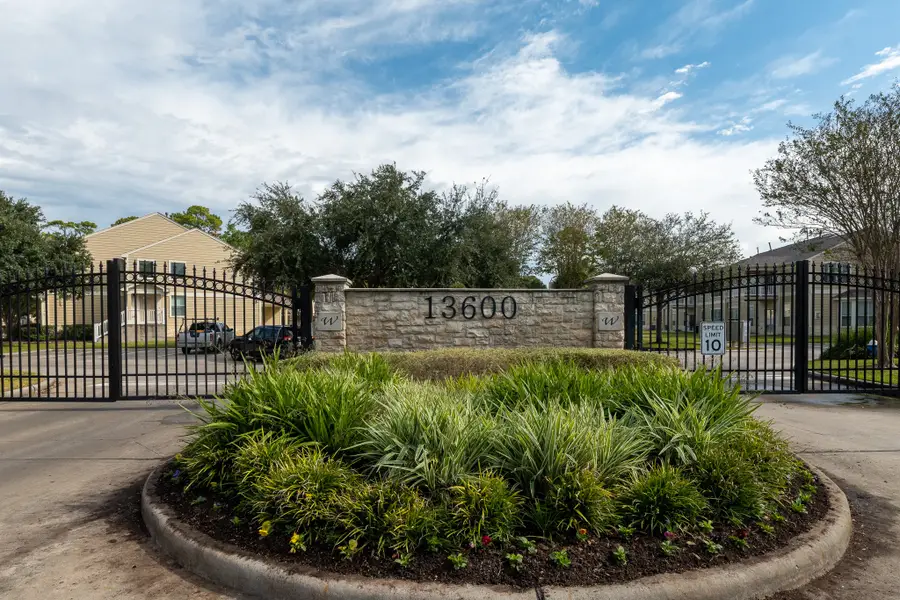 13600 Breton Ridge Street #35C, Houston, TX 77070 - Image #2