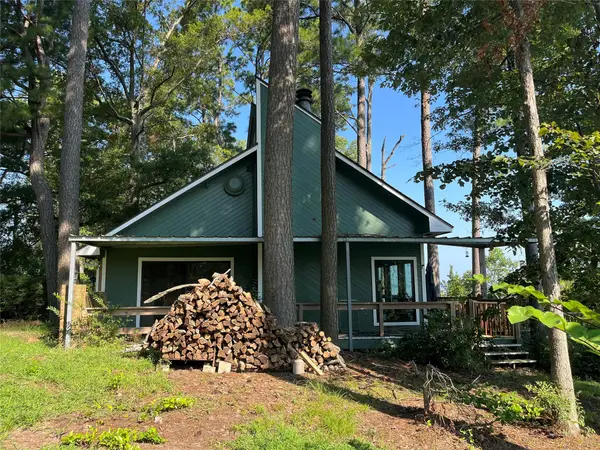 4001 Carters Ferry Road E, Milam, TX 75959