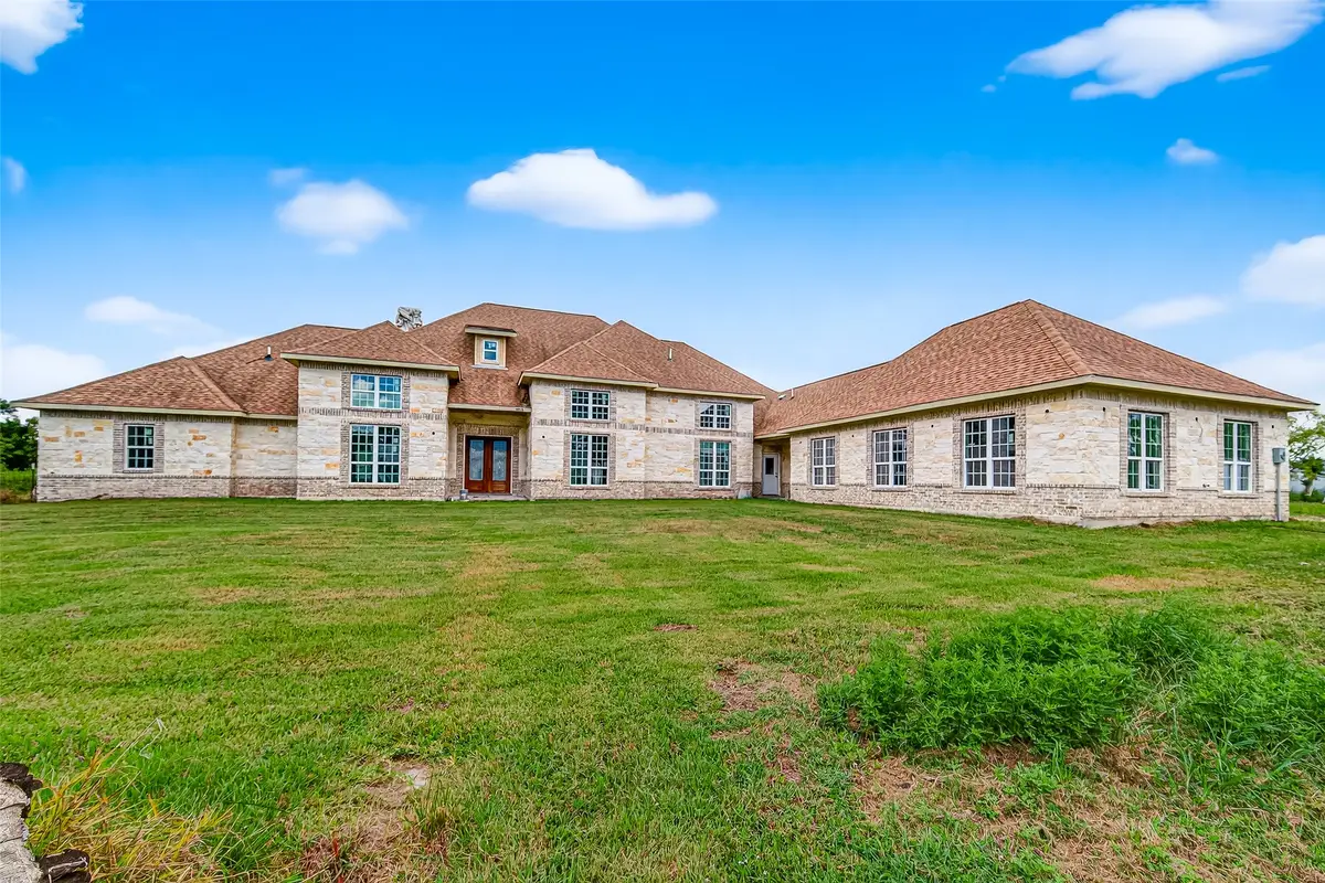 1013 Battlebell Road, Highlands, TX 77562 - #1