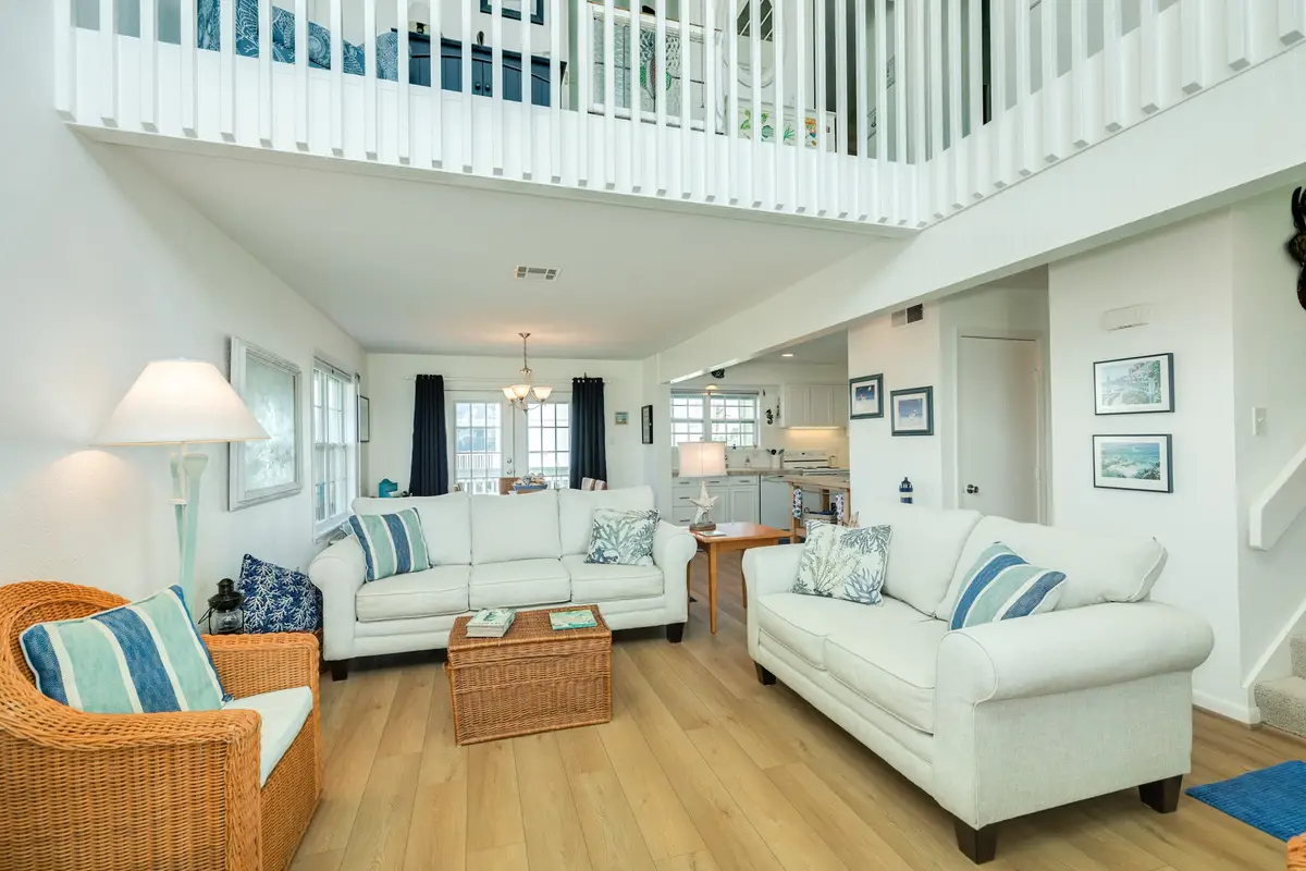 301 Jean Lafitte Cove, Galveston, TX 77554 - #1