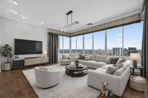 2016 Main Street #PH 3, Houston, TX 77002