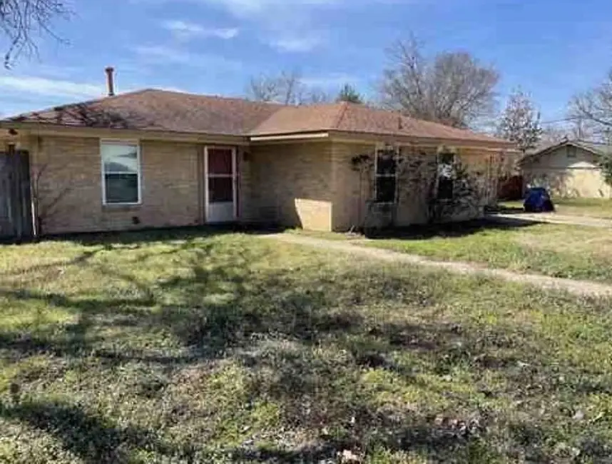 100 Post Oak Lane, Elgin, TX 78621 - #2