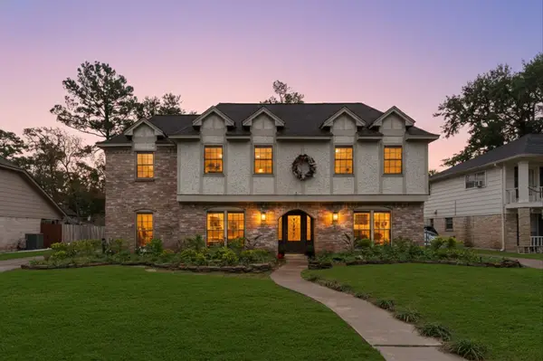 3211 Candleknoll Drive, Spring, TX 77388