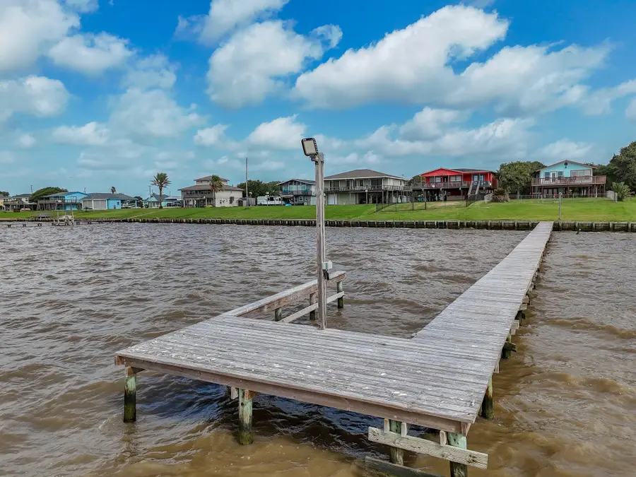 2116 W Bayshore Drive, Palacios, TX 77465 - #2