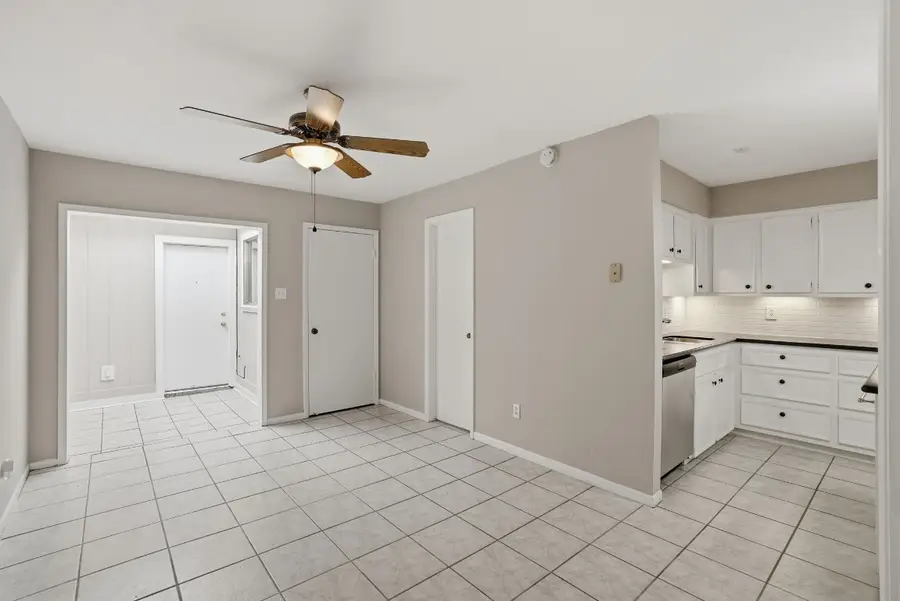 2 River Creek Way, Sugar Land, TX 77478 - #3