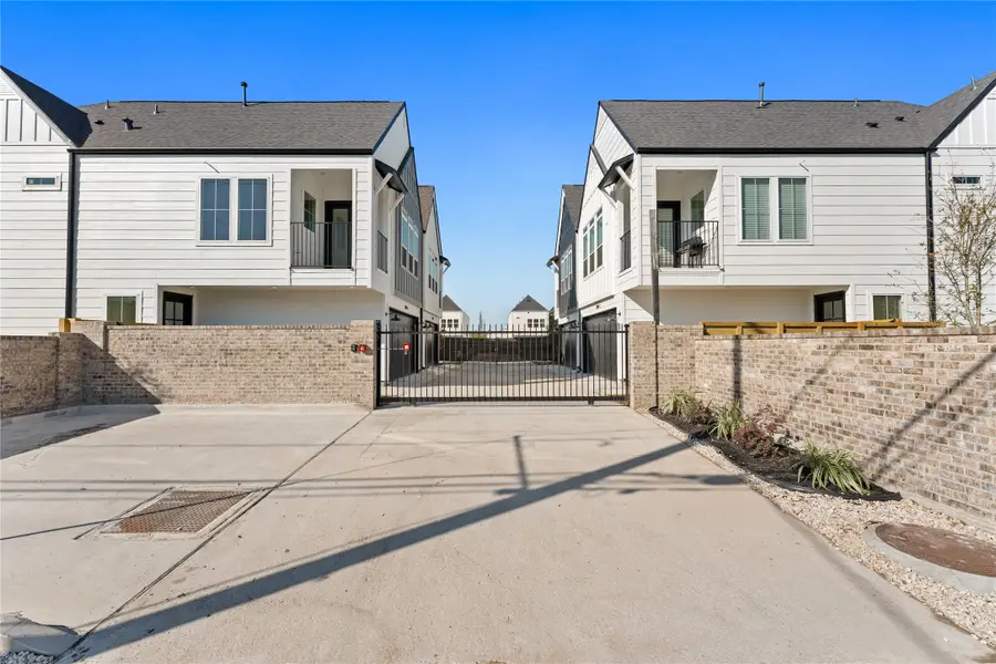 3103 Jensen Dr #B, Houston, TX 77026 - #3