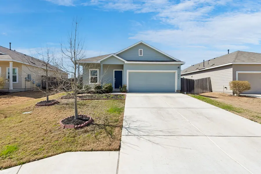 408 Gabriels Bluff Drive, Georgetown, TX 78626 - #2