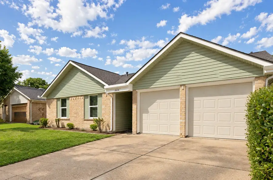 5614 Briarwood Forest Drive, Houston, TX 77088 - #2