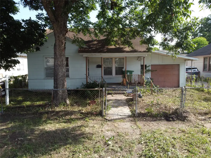 6711 Avenue C, Houston, TX 77011 - #2