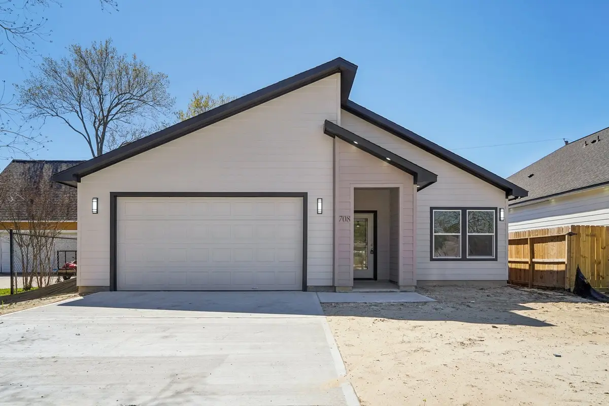 708 S Carroll Street, La Porte, TX 77571 - #1