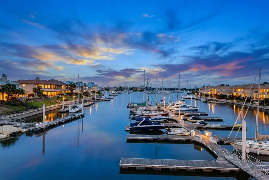 411 Harborside Way, Kemah, TX 77565 - #2