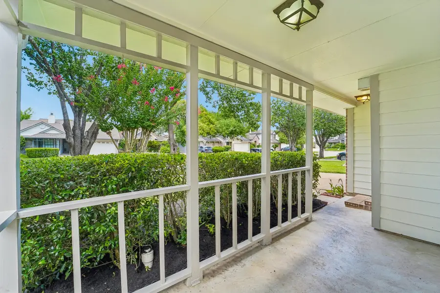 2015 Creek Valley Lane, Sugar Land, TX 77478 - #3
