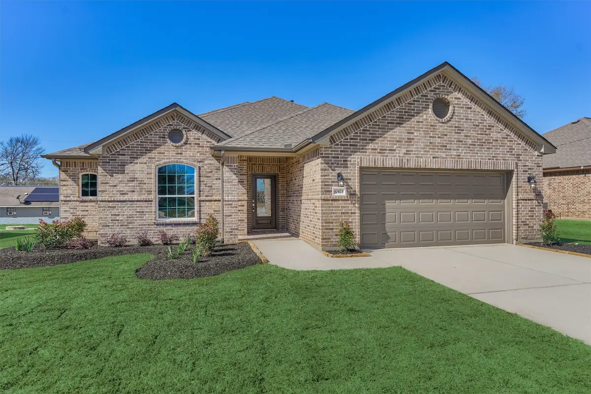 10473 Valley Drive N, Willis, TX 77318 - Image #1
