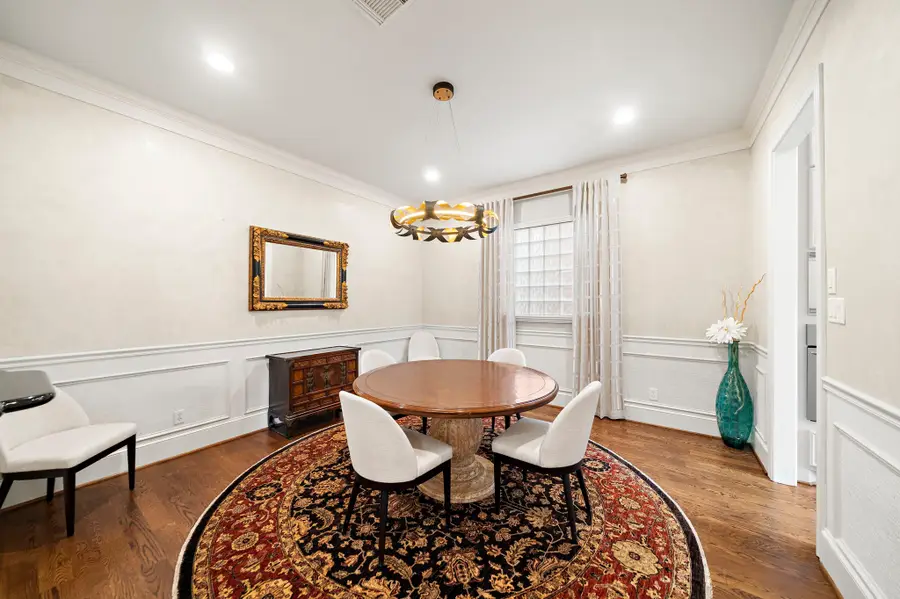 1229 Ripple Creek Drive, Houston, TX 77057 - Image #3